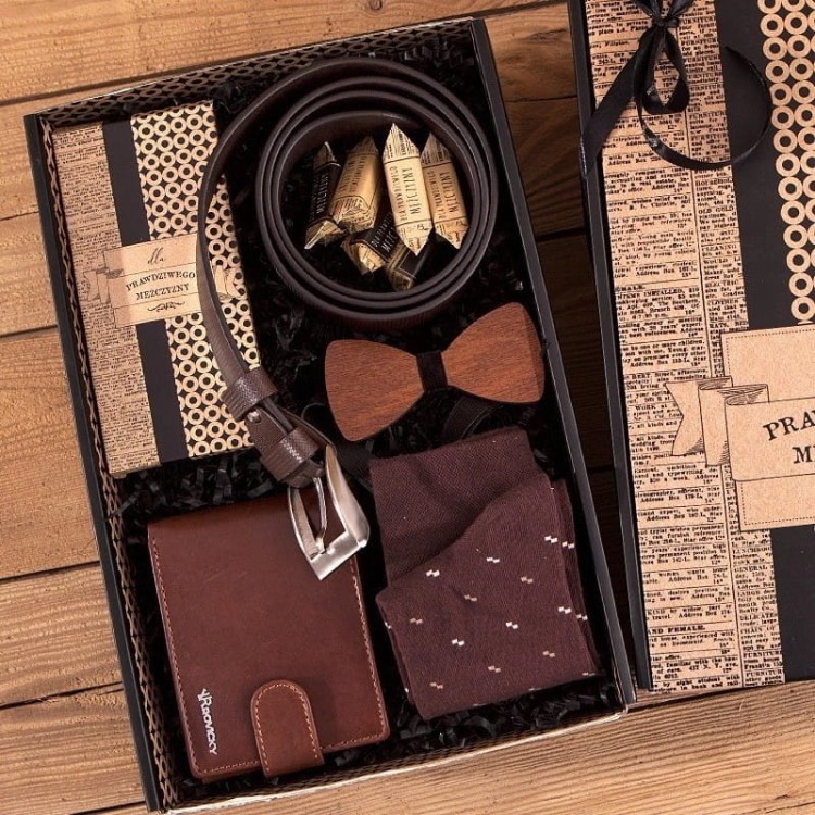 prezent-dla-mezczyzny-na-swieta-firmowy-elegancki-kd23 (1).jpg