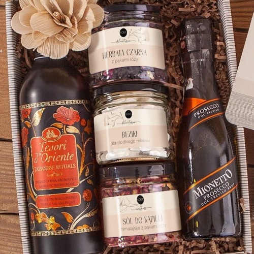 prezent-swiateczny-firmowy-dla-niej-spa-z-prosecco-bm6 (1).jpg