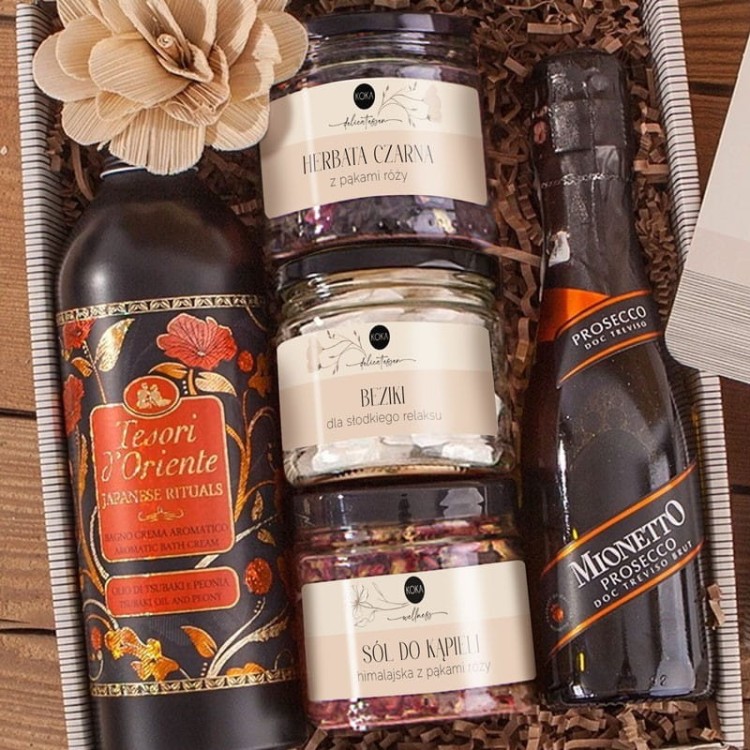 prezent-swiateczny-firmowy-dla-niej-spa-z-prosecco-bm6 (1).jpg