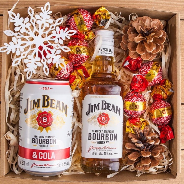 prezent-swiateczny-zestaw-na-rozgrzanie-jim-beam-mw.jpg