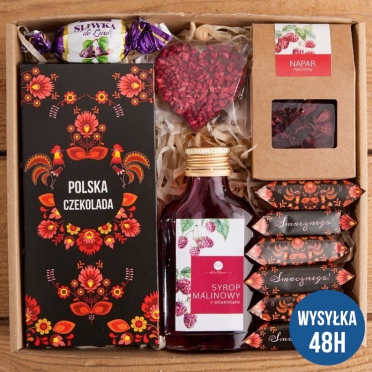prezent-swiateczny-z-syropem-naparem-i-slodyczami-zestaw-folk-mn.jpg